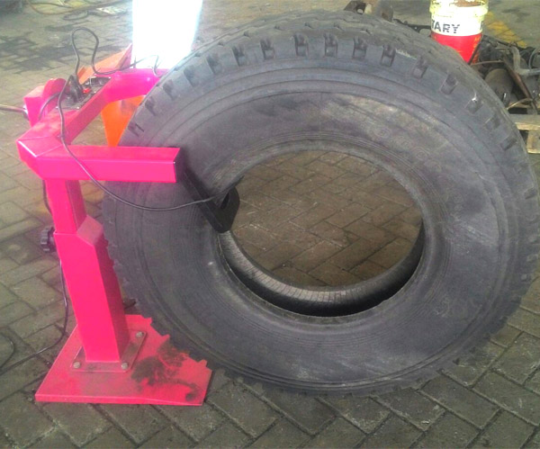 Alat Tambal Ban Truk / Bis